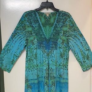 energe world wear Blues,teals,green,black shiny beads. Embroidered front. Top